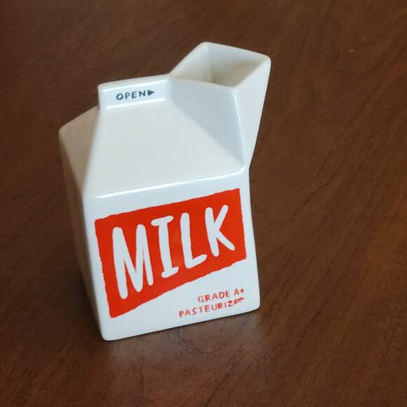 Kate Spade New York Lenox Milk Grade A+ Pasteurized Ceramic Creamer 14oz - Picture 1 of 9